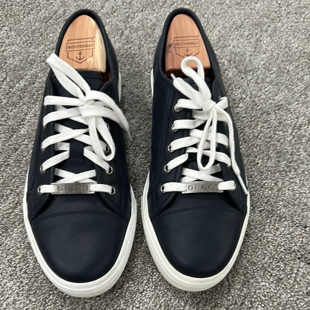 Gucci navy Sneakers Classic Design